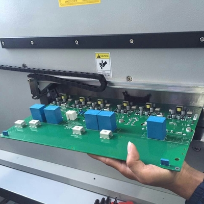 Máy cắt PCB V khí quyển chuyên nghiệp với chức năng phản ứng dung lượng SMTfly-480J