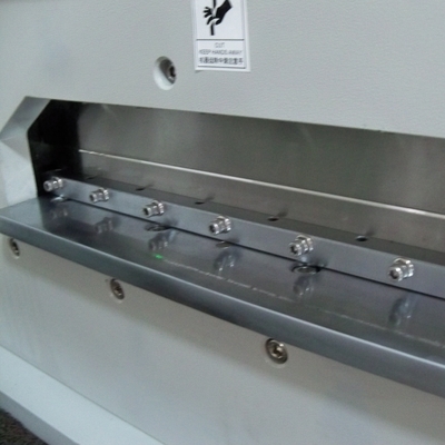 Máy cắt PCB V-Cut 450mm cắt PCBA, FR4, thanh LED, bảng nhôm