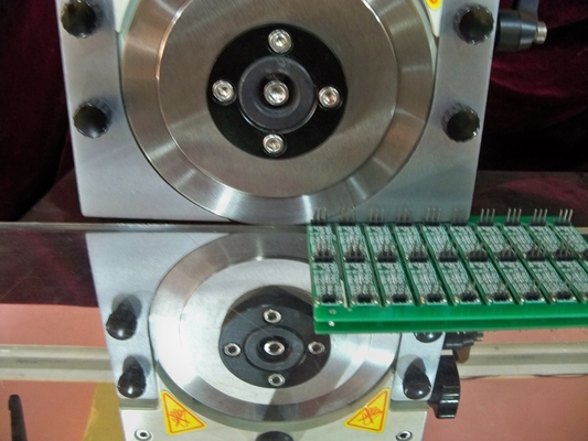 Loại bỏ căng thẳng trên bảng và các thành phần với máy tách PCB CWV-1M