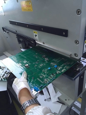 Phân tách cắt PCB khí nén cho PCBA FR4 và tấm nhôm