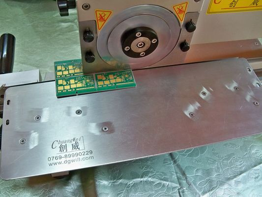 GMC 400mm / S V Cut PCB Depanelizer Máy in Bảng mạch Cnc