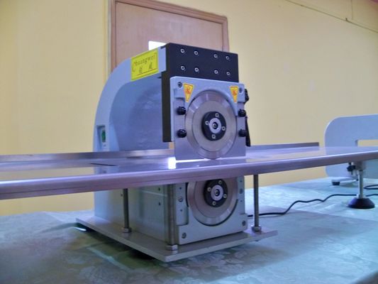 GMC 400mm / S V Cut PCB Depanelizer Máy in Bảng mạch Cnc