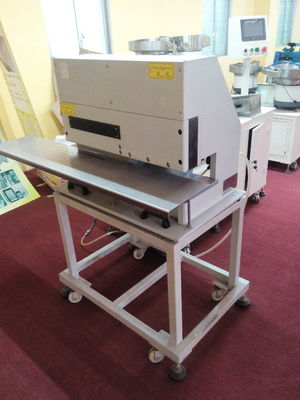 Máy cắt PCB V tốc độ cao áp suất cao 0,4mpa L460mm