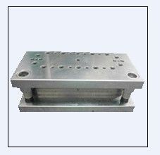 DC53 Tấm ép kim loại có thể di chuyển được Khuôn dập kim loại tùy chỉnh 110V