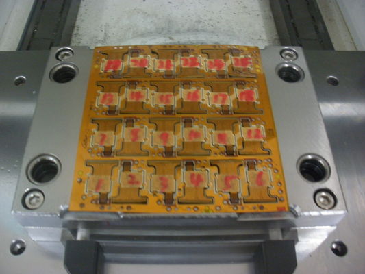Máy đâm 3-30T FPC &amp; PCB cho ngành công nghiệp điện tử
