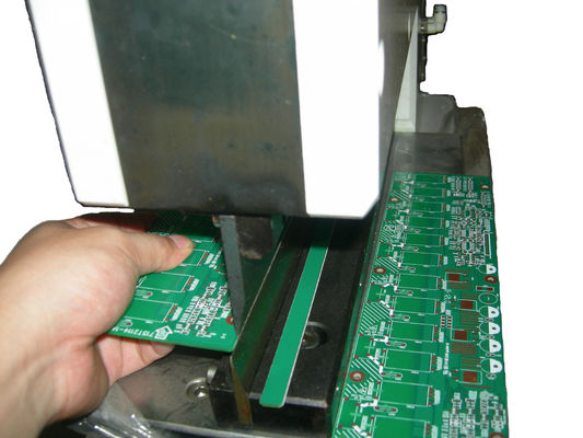 Máy cắt bảng mạch in tiêu chuẩn nghiêm ngặt 270mm