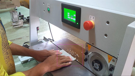 Máy cắt Pcb L500mm 300mm / S cho bảng chuyển mạch